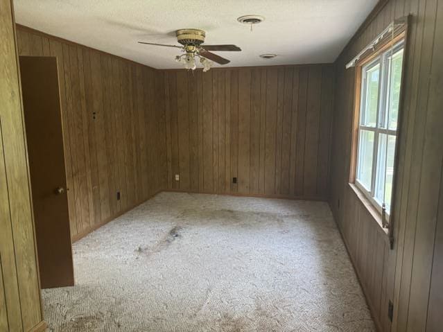 44 Oakridge Dr photo