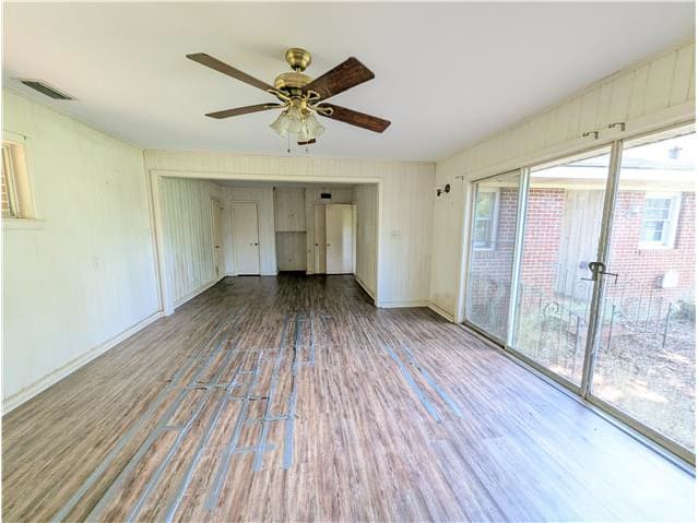 2910 Jennings Dr photo