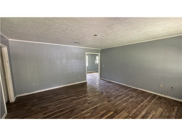 305 Shady Oaks photo