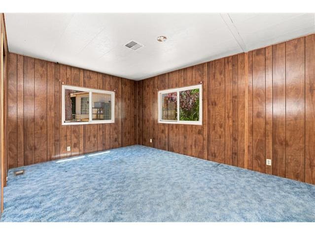 391 Montclair Dr photo