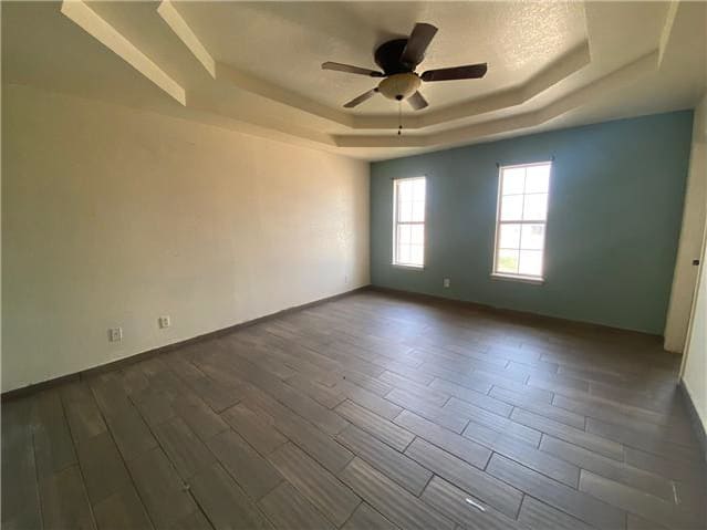 346 Falcon Blvd photo