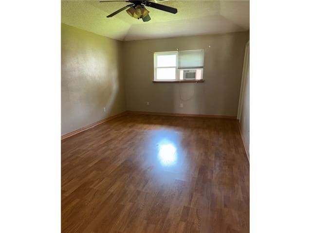 96 River Point Dr photo
