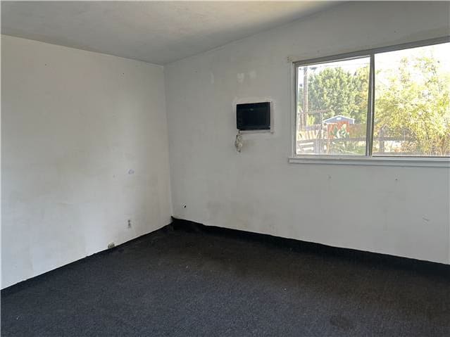 907 Neville St photo