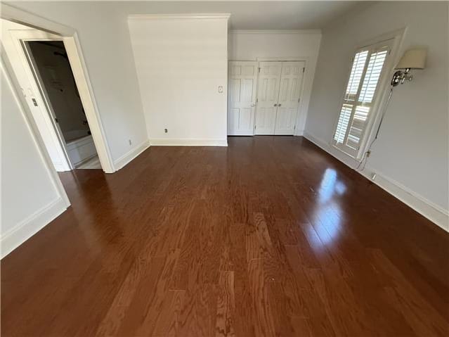 553 Esplanade Dr photo