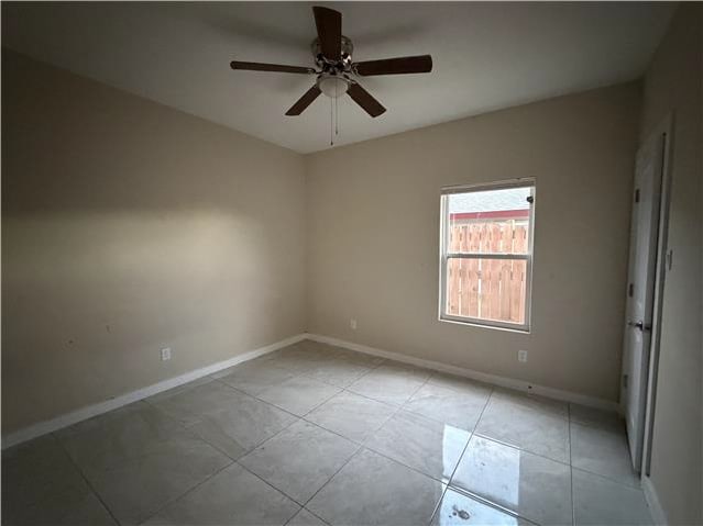 1516 Riddle Dr photo