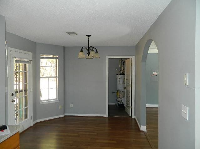 2469 Briar Knoll Rd photo