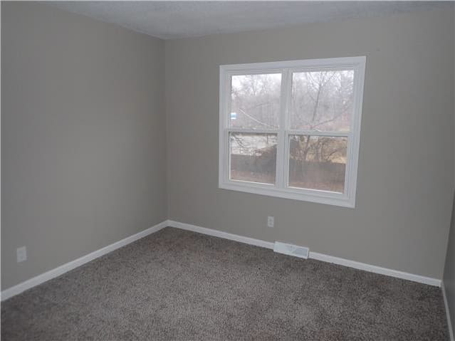 5307 Lewis Ave photo