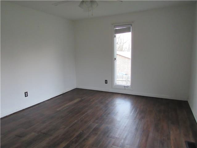 1842 Holloway Cir photo