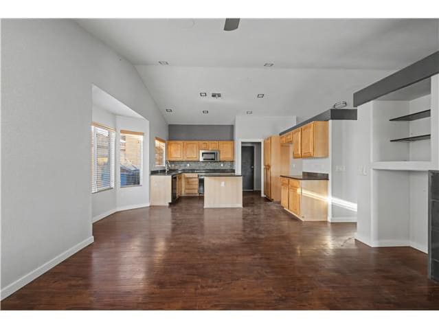 3925 W Charter Oak photo