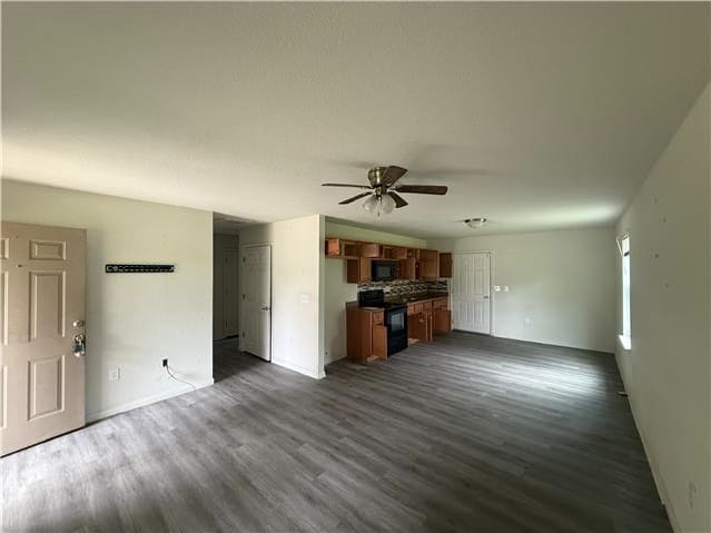 7636 Fm 2799 photo