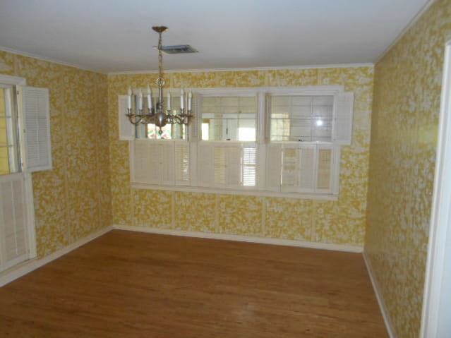 604 Glendale Dr photo