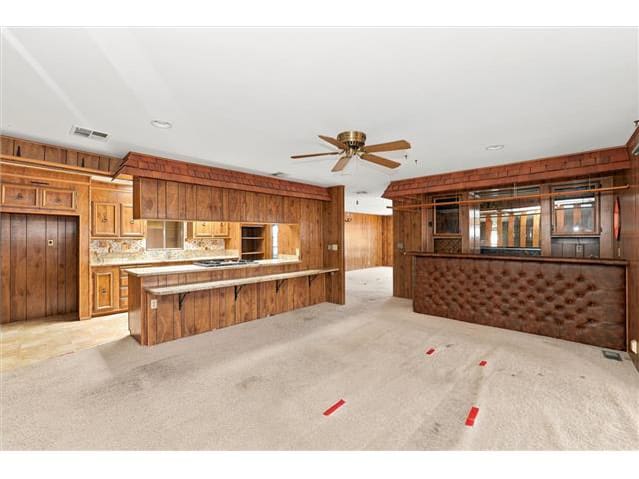 391 Montclair Dr photo