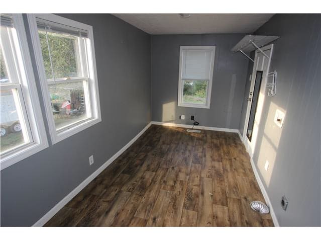 505 W Main St photo