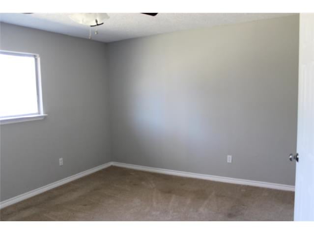 9550 Cumberland Dr photo