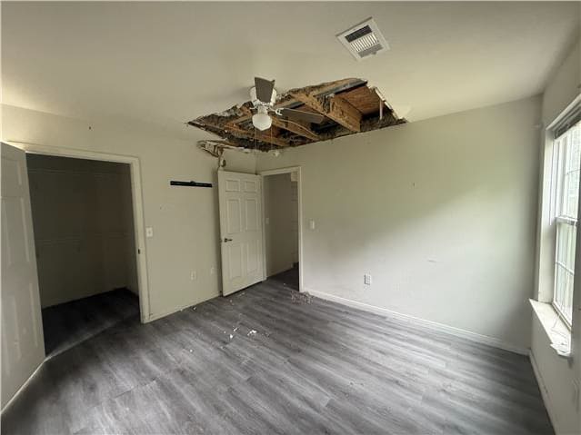 7636 Fm 2799 photo