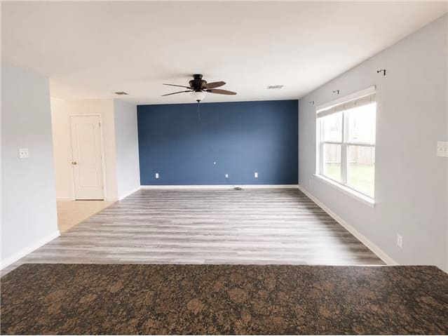 341 Comanche Plains Rd photo