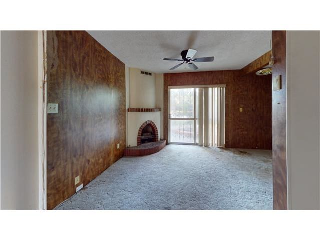 326 E 7th St photo