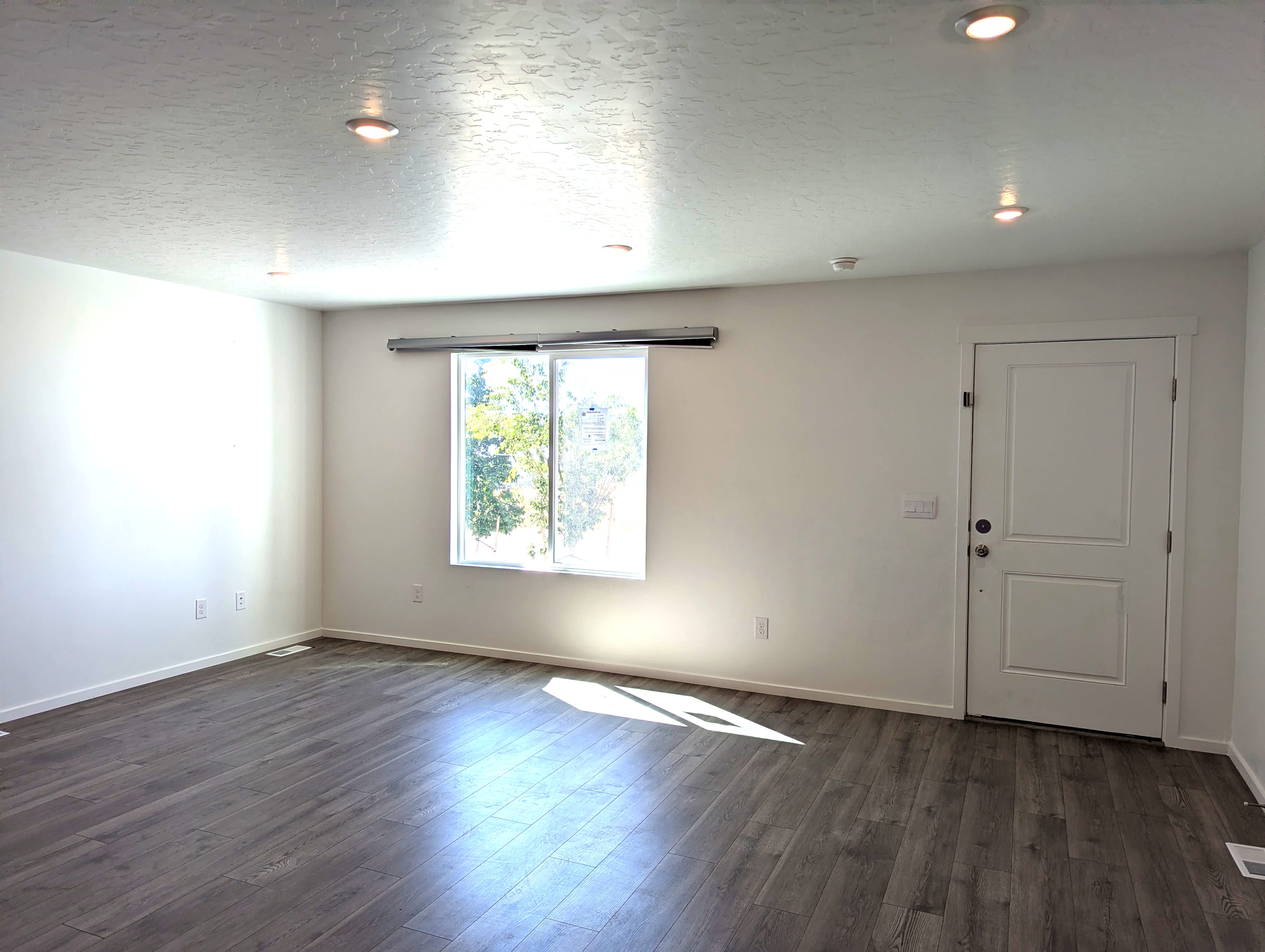 205 Serenity Ave E photo