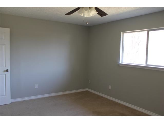 9550 Cumberland Dr photo