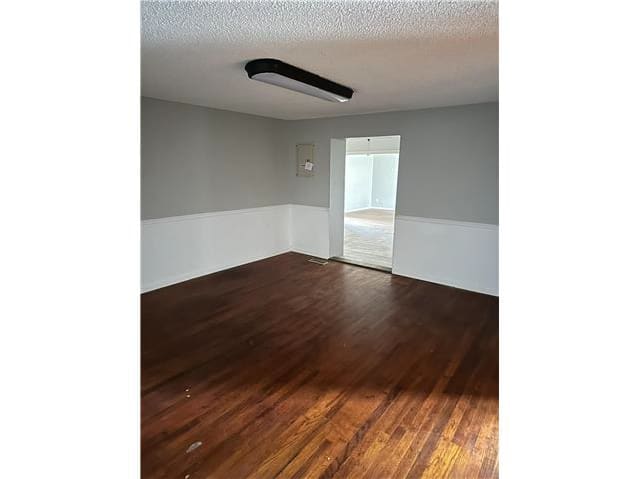 905 W College St photo