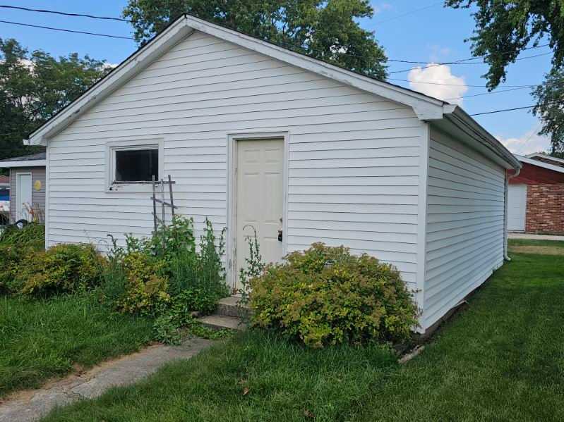 541 Mccarthy St photo