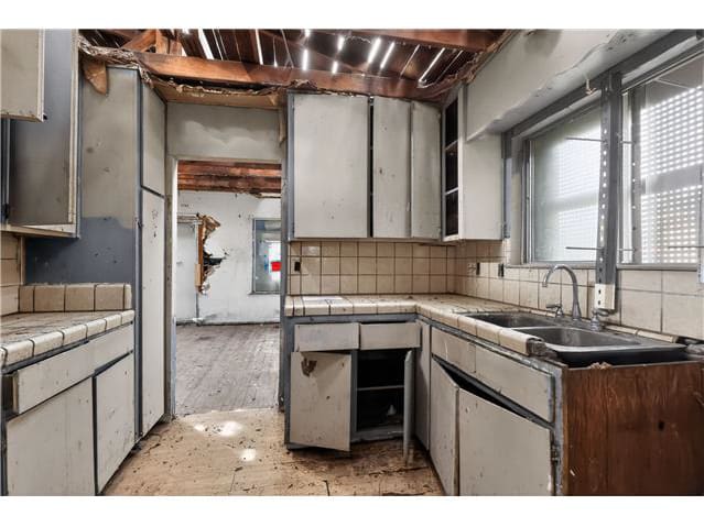 443 Colorado Avenue photo