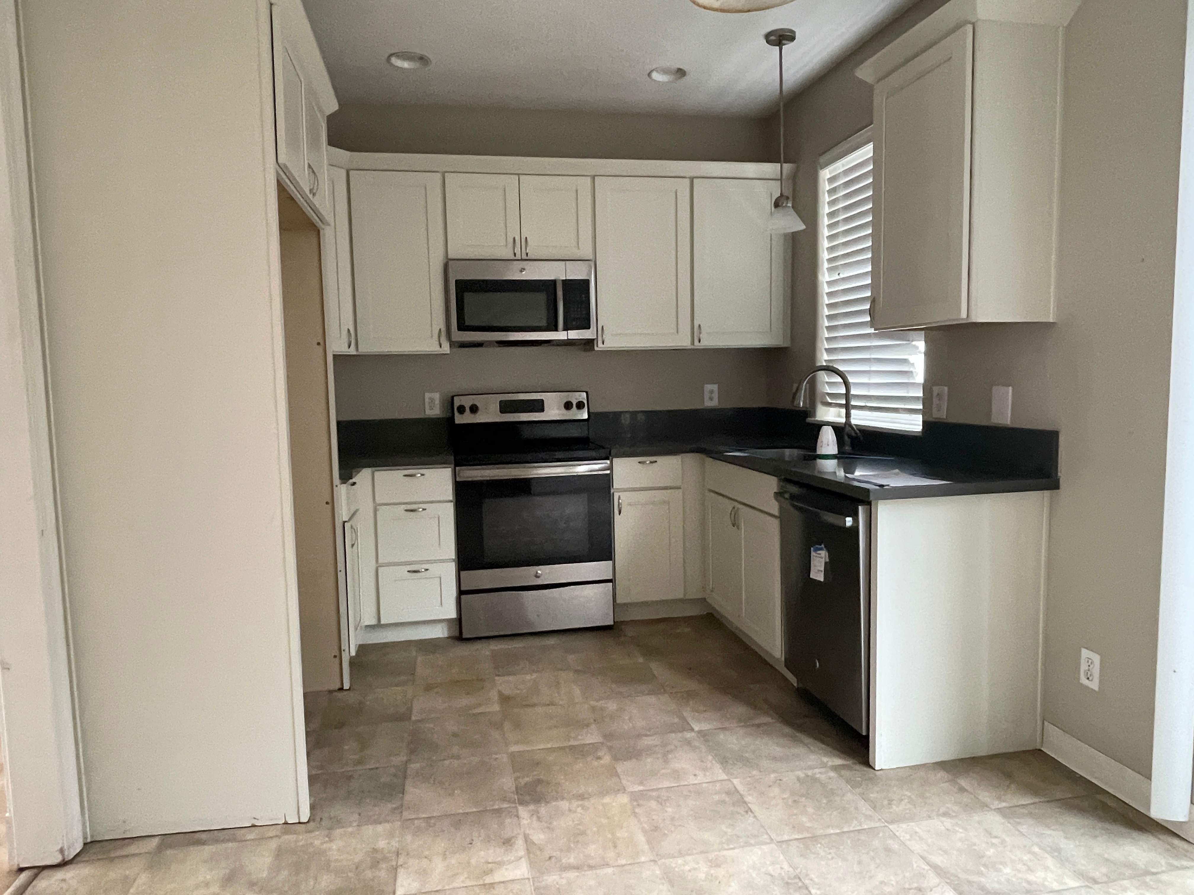 19189 Se Yamhill St #7 photo