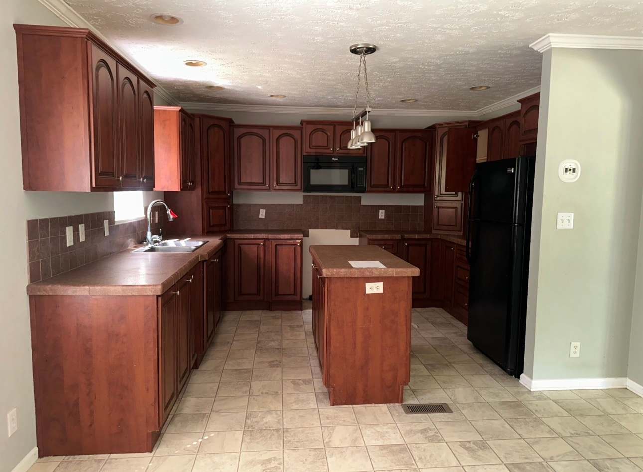 2410 Annwood Ct photo