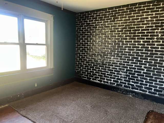 104 Lafayette Ave photo