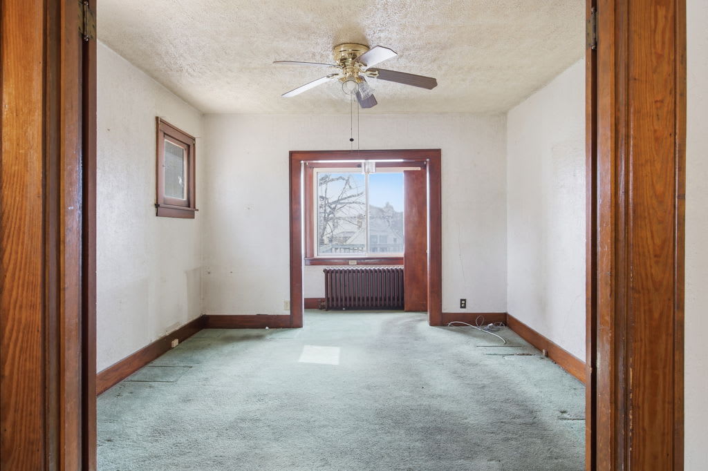 810 Jackman Ave photo