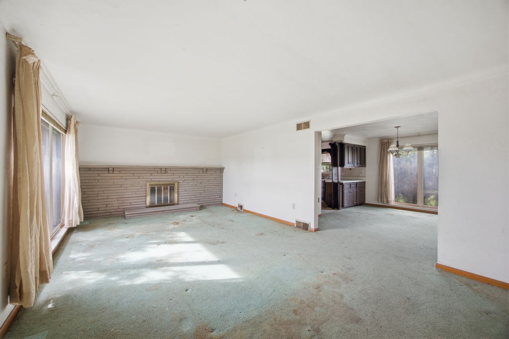 4104 Burnsire Dr photo