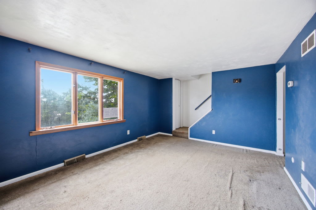 406 Rhodes Ave photo