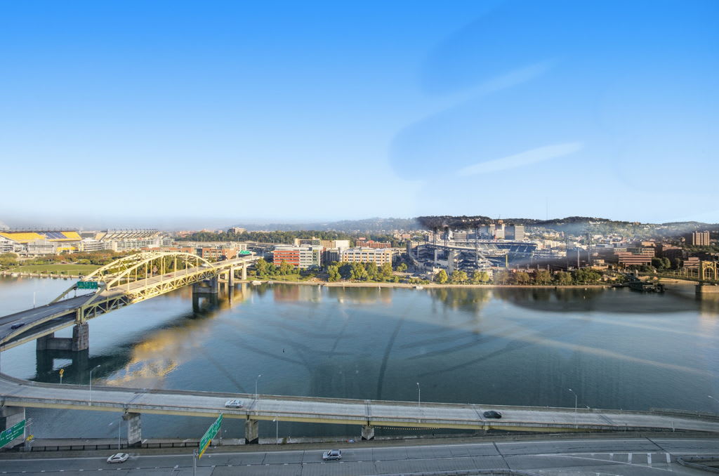 320 Fort Duquesne Blvd Unit 21h photo
