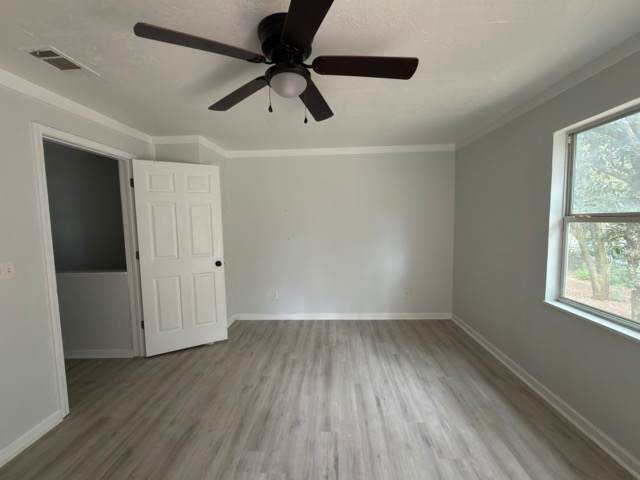 630 Bailey Dr photo