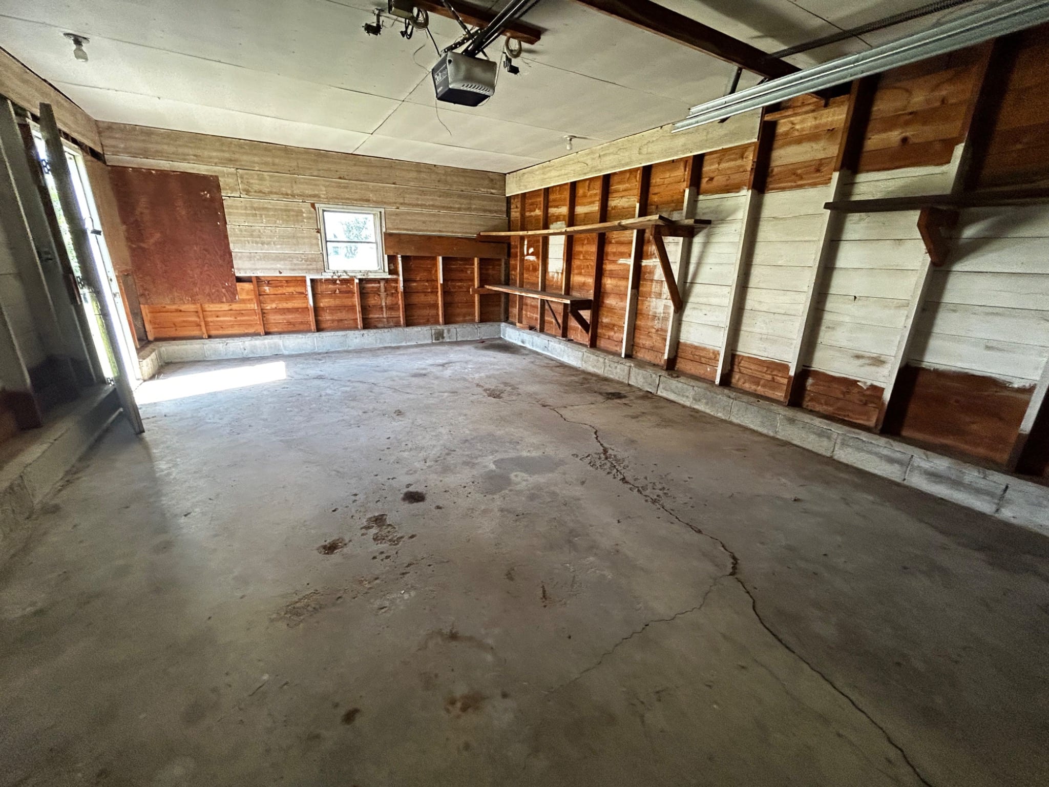 Photograph of 202 W Main St, Ceylon, MN 56121