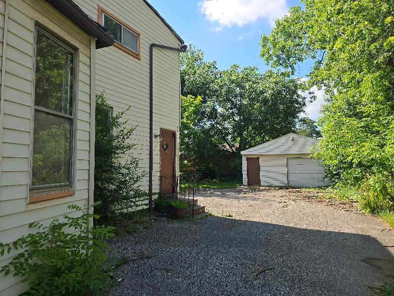8100 Keyes Ave photo