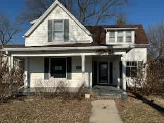 Photograph of 1513 Spruce St, Quincy, IL 62301