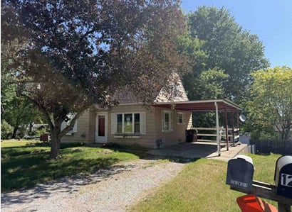 Photograph of 126 Wilson Dr, Saint Louis, MI 48880