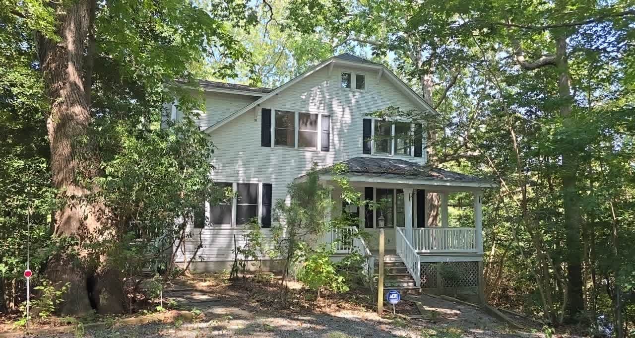 HUD Home — 235 Oak Point Dr, Lancaster, VA 22503 — photo 1