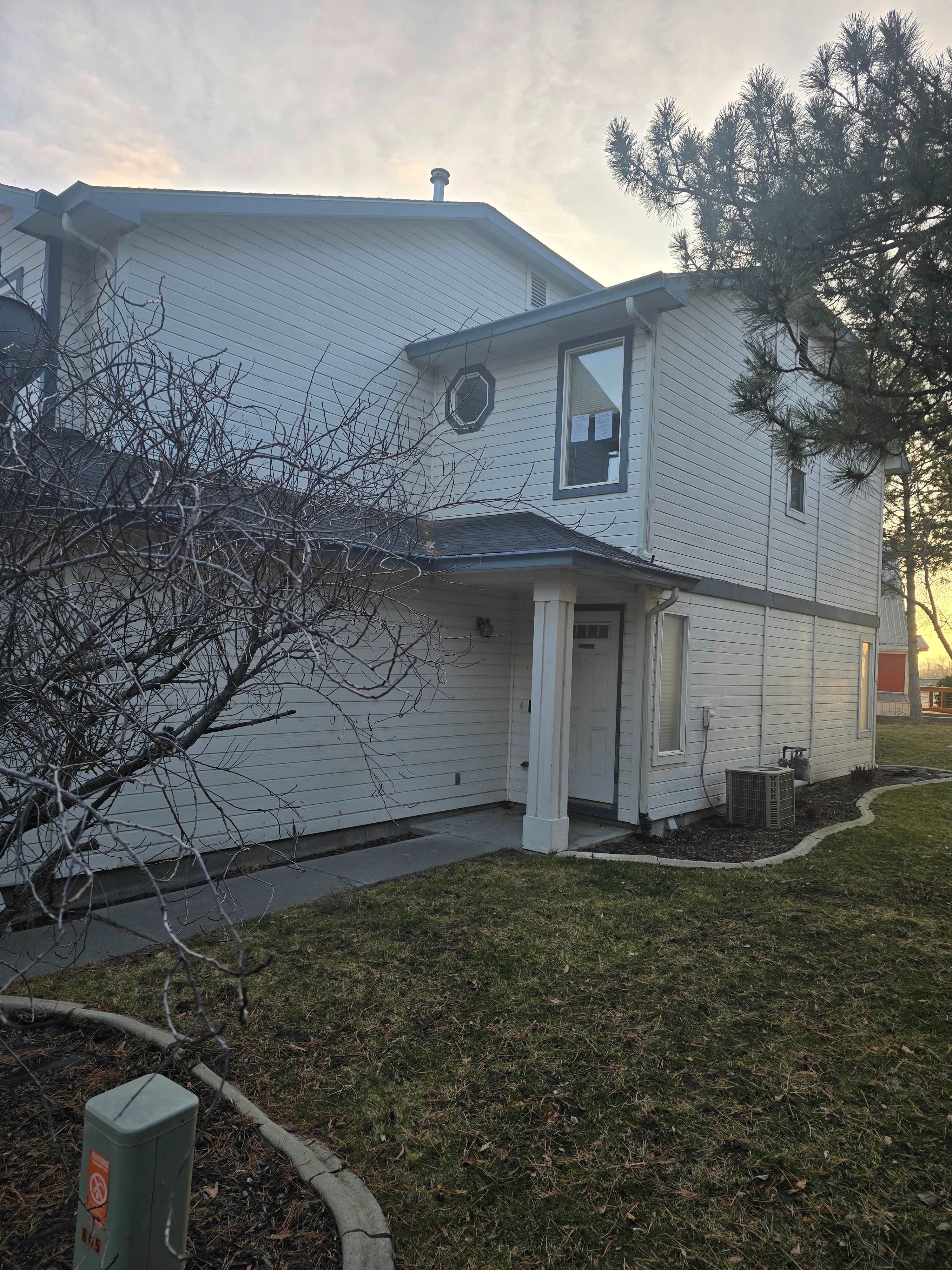 HUD Home — 865 Tumbleweed Ave, Mountain Home, ID 83647 — photo 1