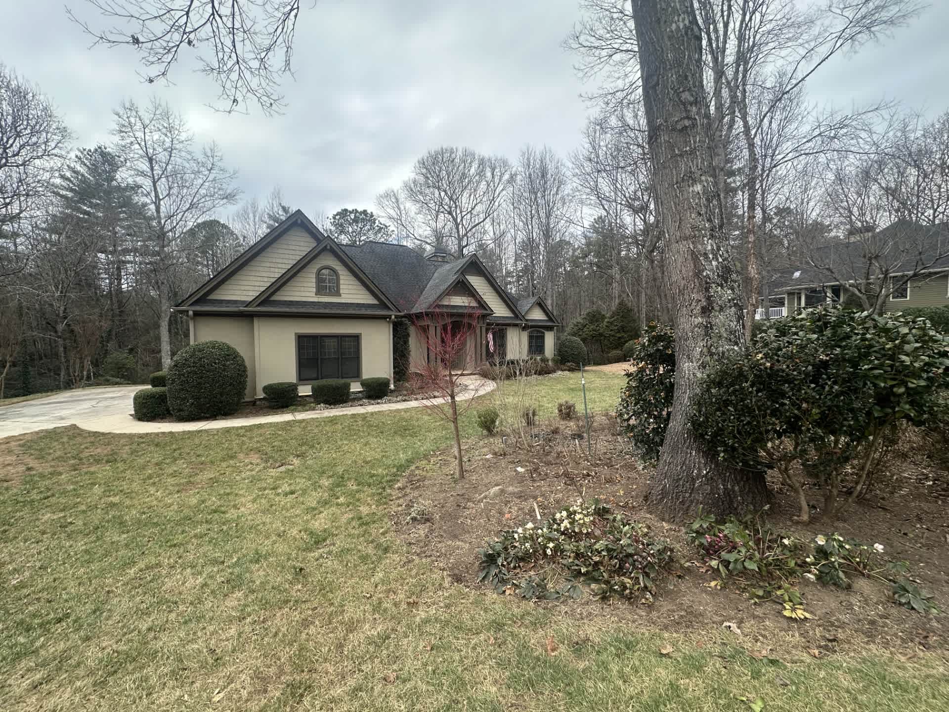 HUD Home — 2 Rose Thorn Ct, Travelers Rest, SC 29690 — photo 1