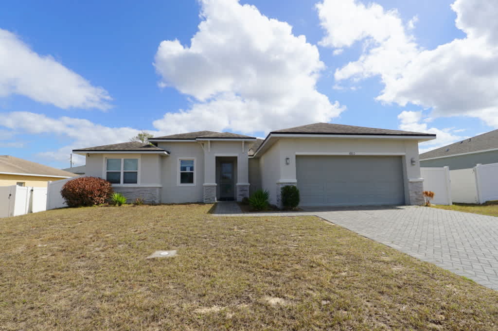 HUD Home — 880 Colville Dr, Poinciana, FL 34759 — photo 1