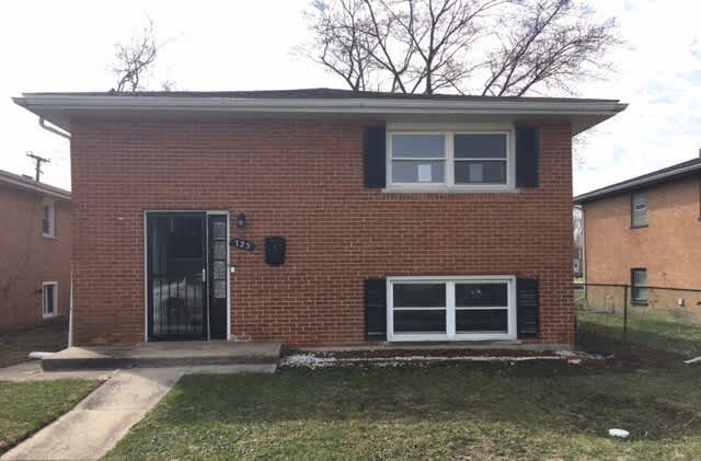 HUD Home — 725 E 152nd St, Phoenix, IL 60426 — photo 1