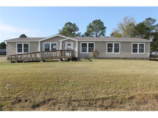 HUD Home — 6570 Tulip, Lumberton, TX 77657 — photo 1