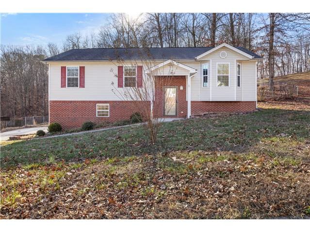 HUD Home — 1220 Pendall Ln, Soddy Daisy, TN 37379 — photo 1