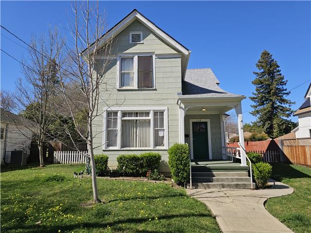 HUD Home — 116 2nd St, Woodland, CA 95695 — photo 1