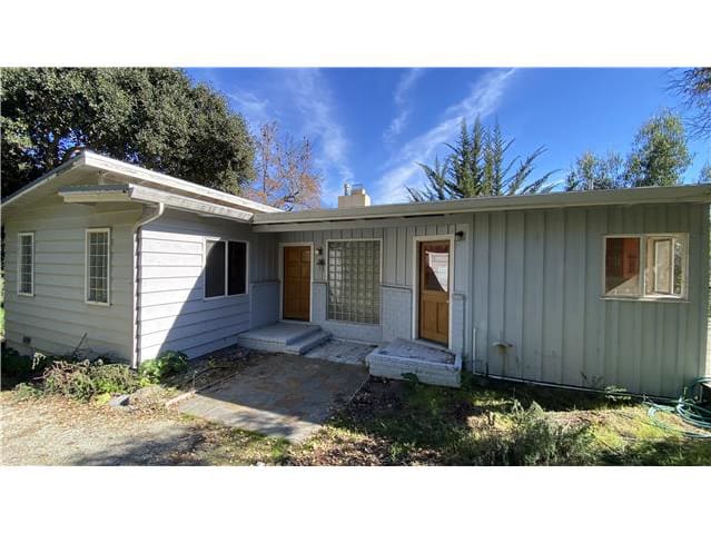 HUD Home — 2 Valle Vis, Carmel Valley, CA 93924 — photo 1