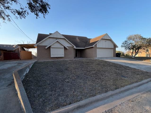 HUD Home — 13729 River Forest Rd, Corpus Christi, TX 78410 — photo 1