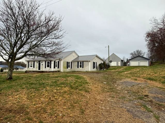 HUD Home — 469 Fred Cooper Rd, Mcminnville, TN 37110 — photo 1