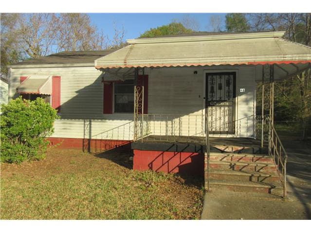 HUD Home — 48 Wilkes Cir, Midfield, AL 35228 — photo 1